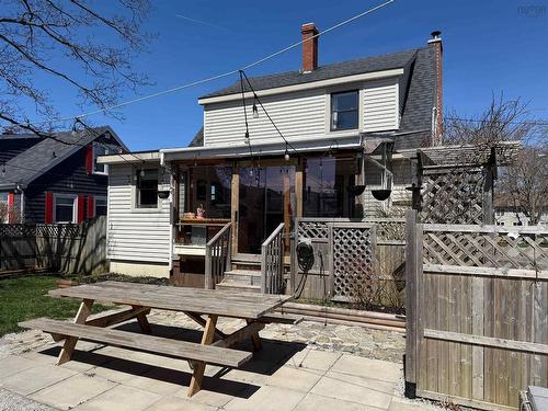 9 Baker Street, Yarmouth, NS 