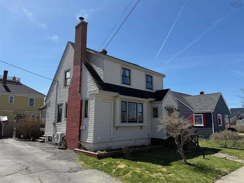 9 Baker Street, Yarmouth, NS 
