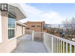 Huge Deck W/ Incredible Lumby View - 