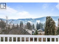 Huge Deck W/ Incredible Lumby View - 