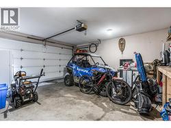 Double Garage - 