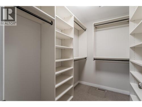 1490 Feedham Avenue, Kelowna, BC - Indoor With Storage
