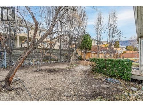 1490 Feedham Avenue, Kelowna, BC - Outdoor