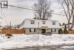 475 CLARIDGE Road Unit# 6  Burlington, ON L7N 2S1