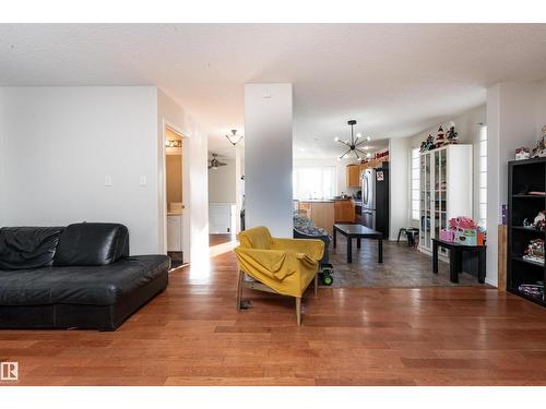 514 River Pt Nw, Edmonton, AB - Indoor Photo Showing Living Room