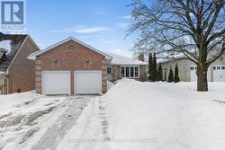 114 MARGARET PLACE  Brockville, ON K6V 6Y3