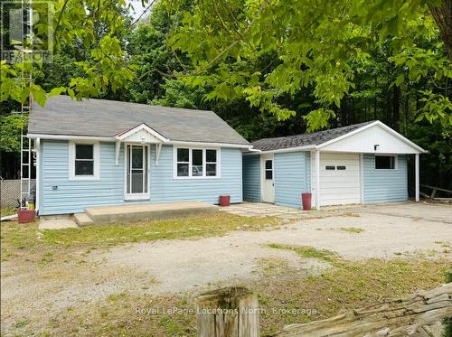 80 Concession 8 Road E, Tiny, ON - Outdoor