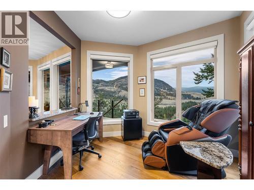 539 Carnoustie Drive, Kelowna, BC - Indoor Photo Showing Other Room