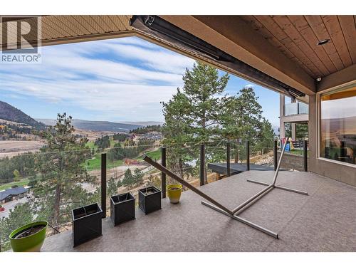 539 Carnoustie Drive, Kelowna, BC - Outdoor