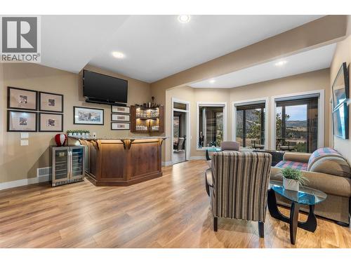 539 Carnoustie Drive, Kelowna, BC - Indoor