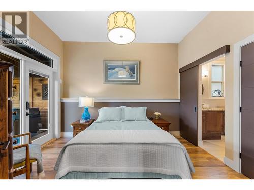 539 Carnoustie Drive, Kelowna, BC - Indoor Photo Showing Bedroom