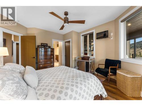 539 Carnoustie Drive, Kelowna, BC - Indoor Photo Showing Bedroom