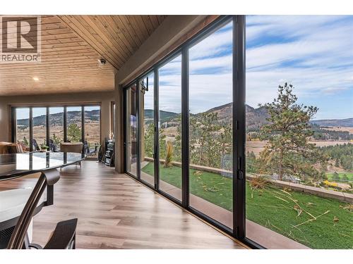 539 Carnoustie Drive, Kelowna, BC -  Photo Showing Other Room