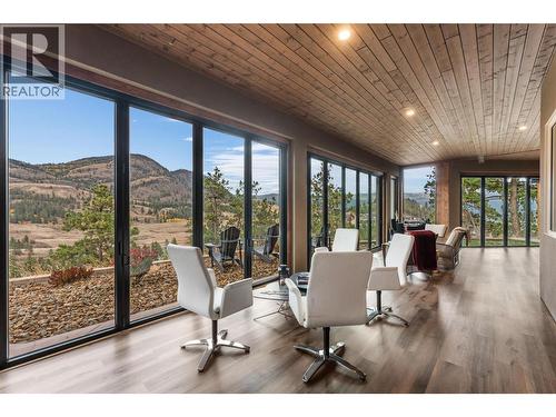 539 Carnoustie Drive, Kelowna, BC - Indoor Photo Showing Other Room