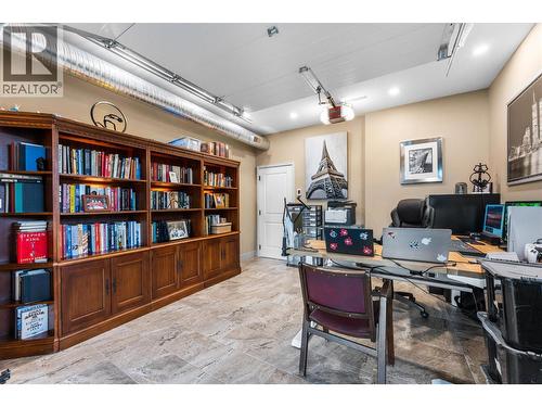 539 Carnoustie Drive, Kelowna, BC - Indoor Photo Showing Office