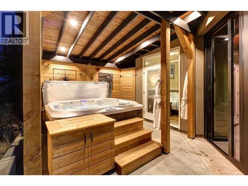 539 Carnoustie Drive, Kelowna, BC - Indoor