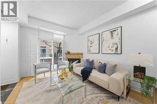 Living Room - 28 Stadium Road Unit# 132, Toronto, ON - Indoor Photo Showing Living Room