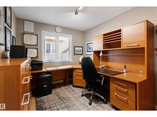 519 Buchanan Rd Nw, Edmonton, AB - Indoor Photo Showing Office