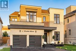 15 LARKIN LANE  Clarington, ON L1C 4A7