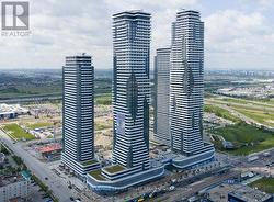 6210 - 225 COMMERCE STREET  Vaughan, ON L4K 0R1