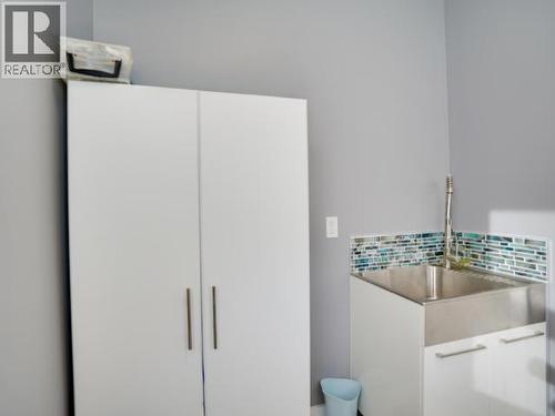 4351 Quebec Ave, Powell River, BC - Indoor Photo Showing Other Room