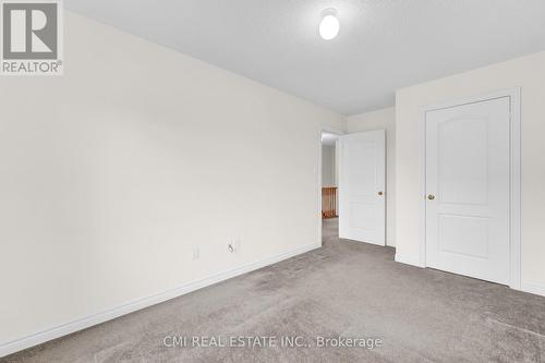 39 Sea Drifter Crescent, Brampton, ON - Indoor Photo Showing Other Room