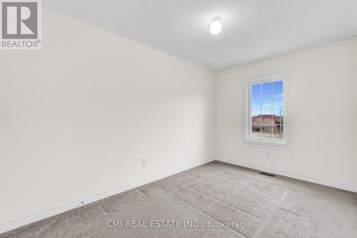 39 Sea Drifter Crescent, Brampton, ON - Indoor Photo Showing Other Room