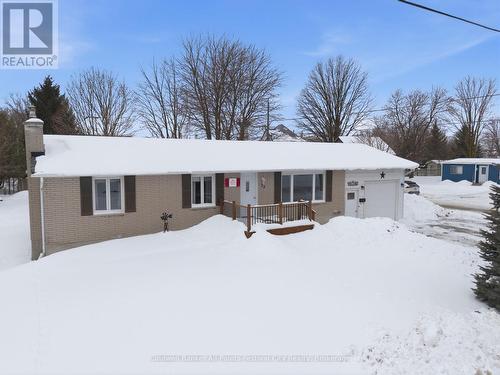 72 LORNE AVENUE  Bluewater (Hensall), ON N0M 1X0