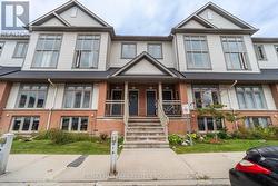 309 GALSTON PRIVATE  Ottawa, ON K1W 0G3