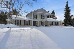 1 ACREDALE Drive Carlisle, ON L0R 1H2