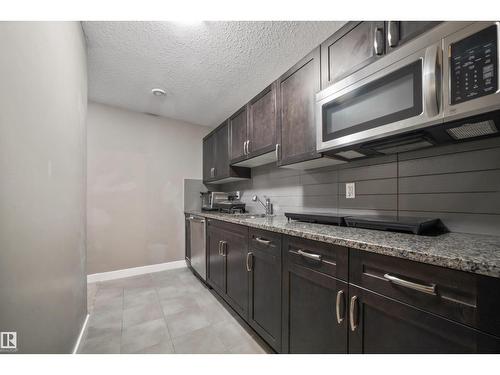 20641 97A Av Nw, Edmonton, AB - Indoor Photo Showing Kitchen