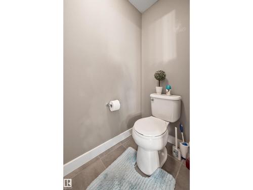 20641 97A Av Nw, Edmonton, AB - Indoor Photo Showing Bathroom