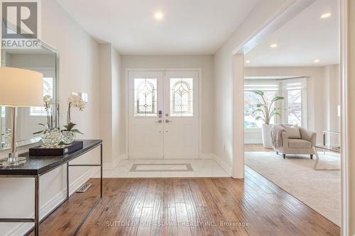 1104 Ambercroft Lane, Oakville, ON - Outdoor