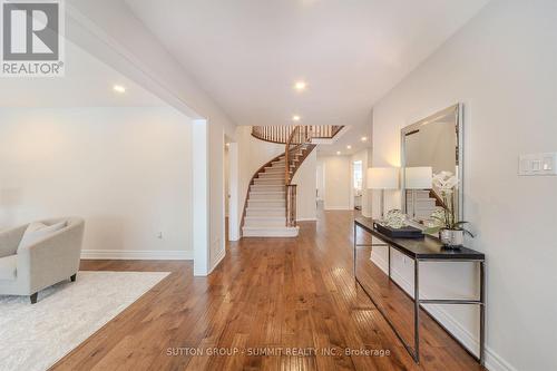 1104 Ambercroft Lane, Oakville, ON - Outdoor