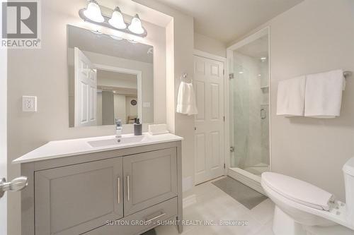 1104 Ambercroft Lane, Oakville, ON - Indoor