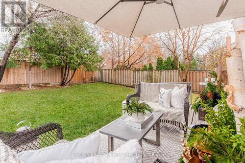 1104 Ambercroft Lane, Oakville, ON - Outdoor With Exterior