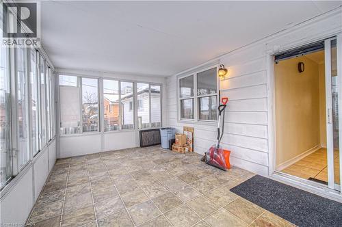 100 Reid Avenue S, Hamilton, ON -  Photo Showing Other Room