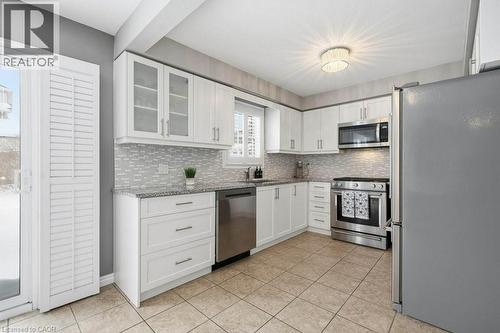 60 Mctague Drive, Cambridge, ON - Indoor Photo Showing Kitchen