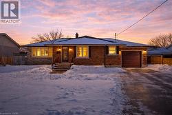 44 ALBANY Drive  St. Catharines, ON L2N 3T5