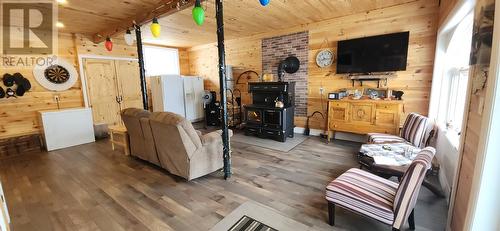 Family Room - 15 Squires Road, Eastport, NL - Indoor