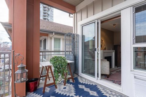 438-1099 Sunset Drive, Kelowna, BC - Outdoor With Exterior