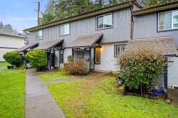 17-158 Back Rd  Courtenay, BC V9N 3W6