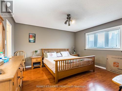 69 Red Maple Drive, Brampton, ON - Indoor Photo Showing Bedroom