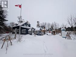 Country living in town - 