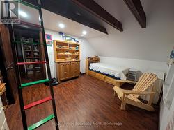 One of the large bedrooms for the kids - 