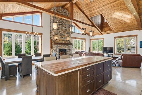 Vue d'ensemble - 1160 Crois. De La Sablière, Sainte-Adèle, QC - Indoor Photo Showing Other Room With Fireplace