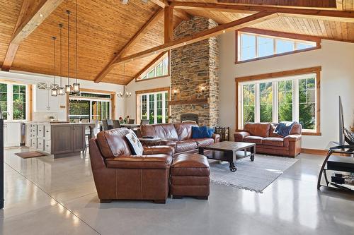 Salon - 1160 Crois. De La Sablière, Sainte-Adèle, QC - Indoor Photo Showing Living Room With Fireplace