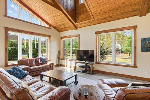 Salon - 1160 Crois. De La Sablière, Sainte-Adèle, QC - Indoor Photo Showing Living Room