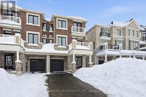 98 YORKSHIRE DRIVE E  Barrie, ON L9J 1B4