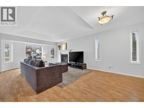 2435 Butt Road, West Kelowna, BC - Indoor